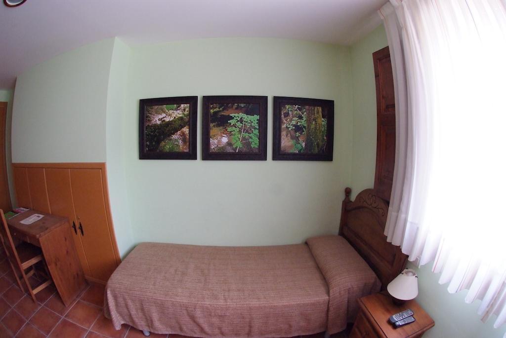 Hotel Casa Duaner Guardiola de Bergueda Quarto foto